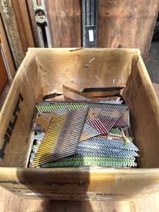 lot 1735 image: Lot of Paslode Air Gun Nails