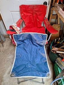 lot 1738 image: (2) Fold Out Chairs