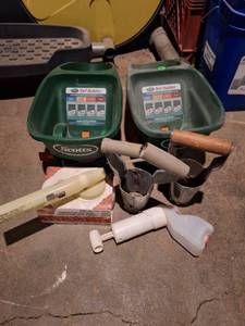 lot 1799 image: Lot of Garden Essentials - (2) Seed Spreaders, (3) Seed Dirt Spacers, and (2) Fertilizers