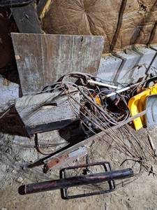 lot 1808 image: Lot of Post Digger, Heater, Post Safety Lights, Heater.