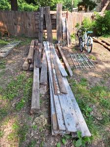 lot 1813 image: Lot of Project Piece Wood, assortment of sizes