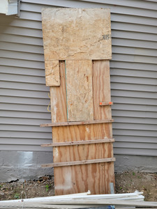 lot 1818 image: Plywood Used for Portable Kitchen - Fits Around Range Oven for Shelving