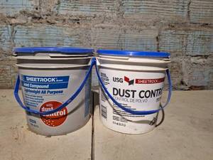 lot 7174 image: Sheetrock Lightweight All Purpose Joint Compound
