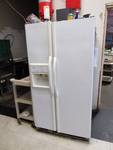 Kenmore 2 Door Fridge Freezer Combo With Water And Ice Dispenser