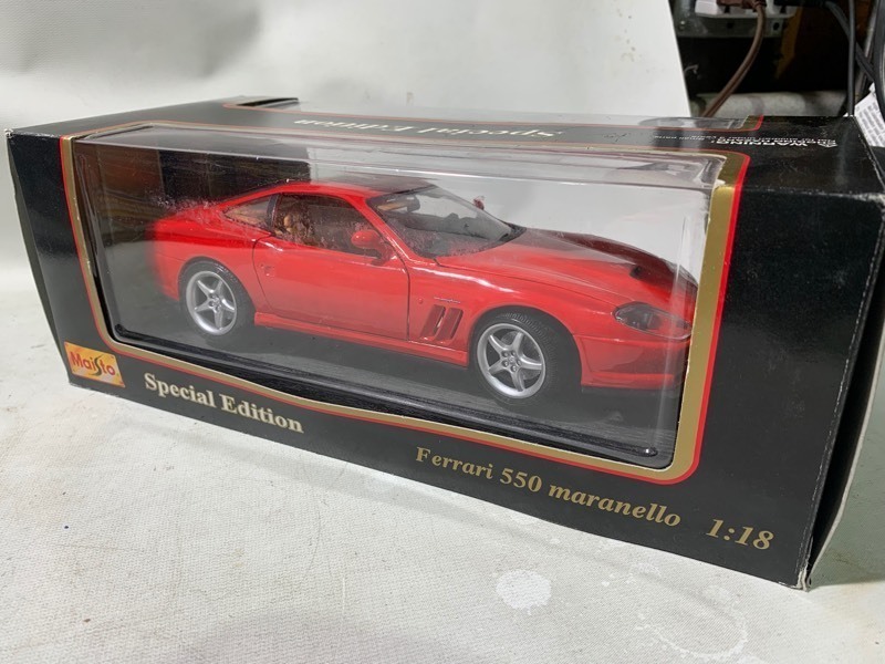 lot 412 image: Maisto Special Edition Ferrari 550 Maranello, 118 Scale