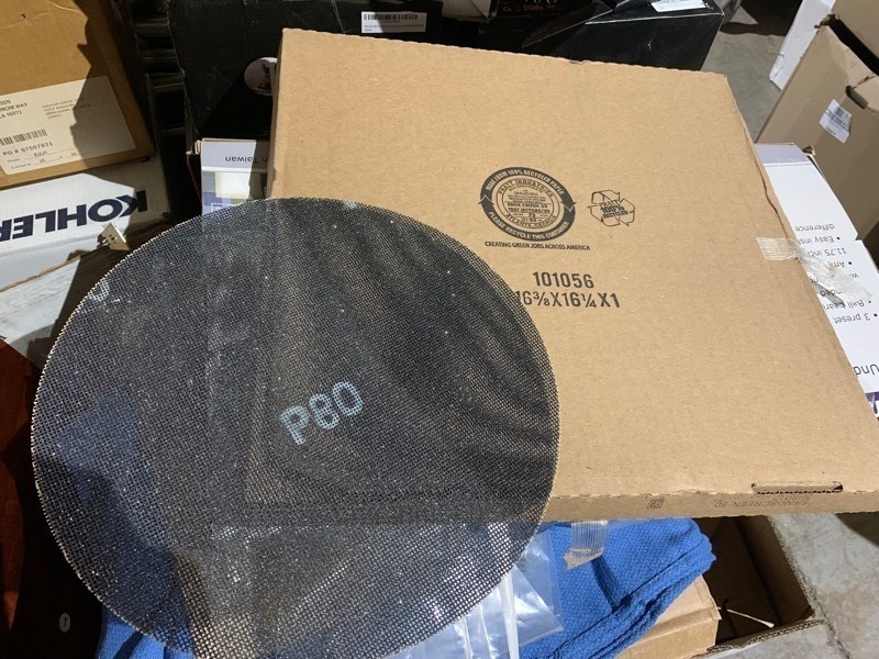lot 208 image: New Case of 10 P80 Grit Sanding Disks 12