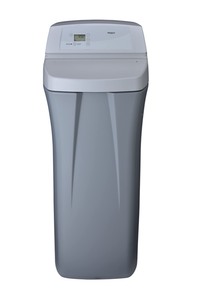lot 26 image: New Whirlpool WHES30E 30,000 Grain Softener  Salt & Water Saving Technology  NSF Certified  Automatic Whole House Soft Water Regeneration, 0.75 inches
