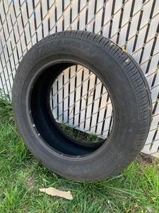 lot 150 image: New Fullway PC369 22560R17 99H Tire