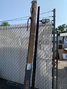 lot 116 image: 1 New High Dollar IVES 95 Door Hinge