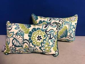 lot 70001 image: Pillow Perfect OutdoorIndoor Dailey Opal Lumbar Pillows, 11.5 x 18.5, Blue 2 Count
