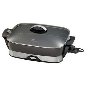 lot 23115 image: Presto 16 Electric Foldaway Skillet