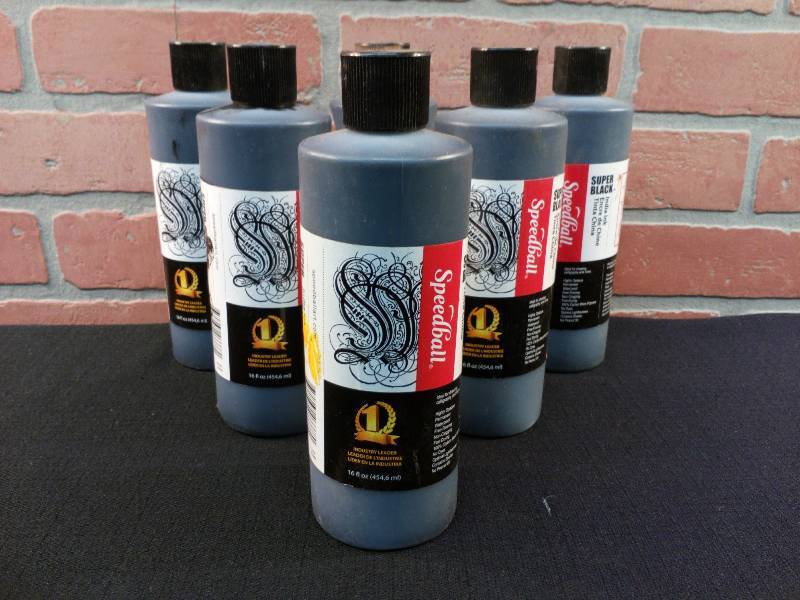 lot 3 image: Speedball India Ink Super Black