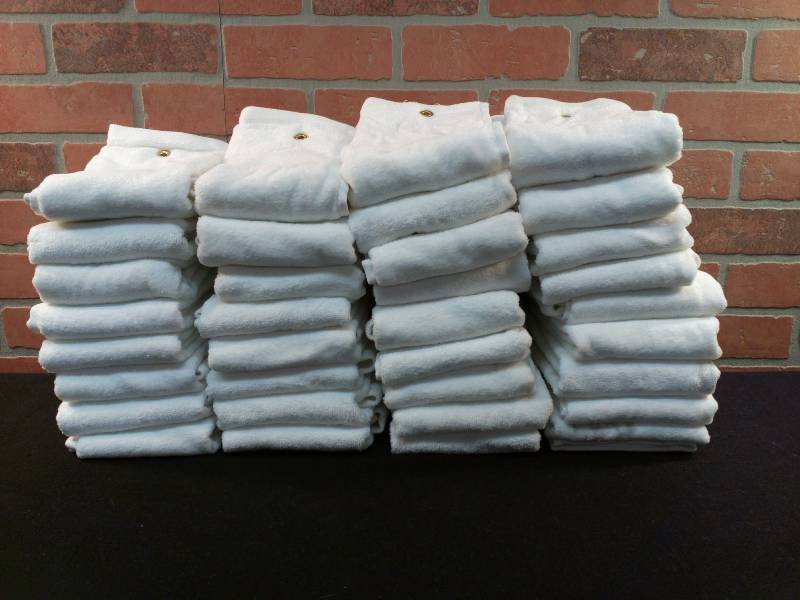 lot 14 image: Sports Towels