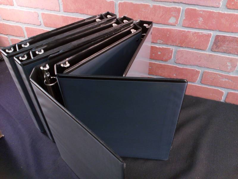lot 42 image: 3-Ring Binders