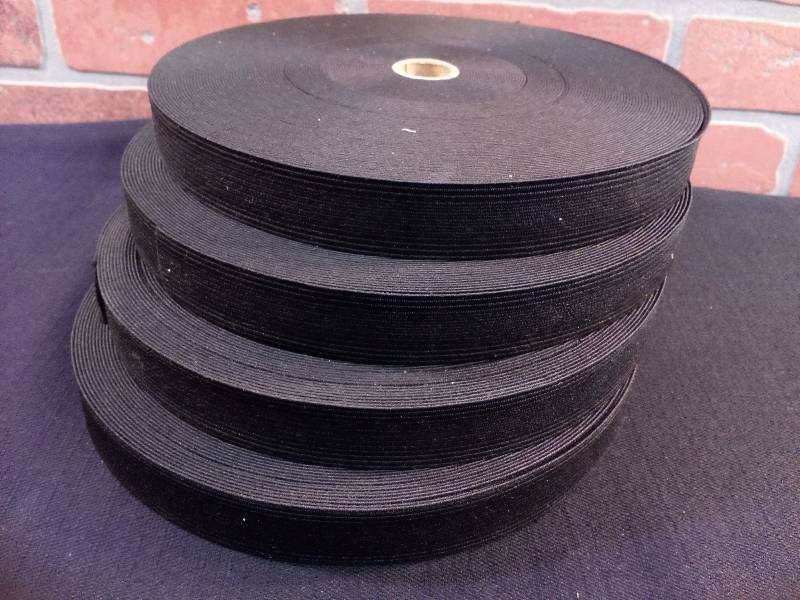 lot 64 image: Black Elastic Sewing Binding