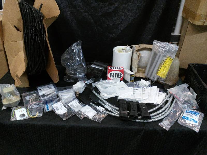 lot 75 image: Miscellaneous Lot of Plumbing parts