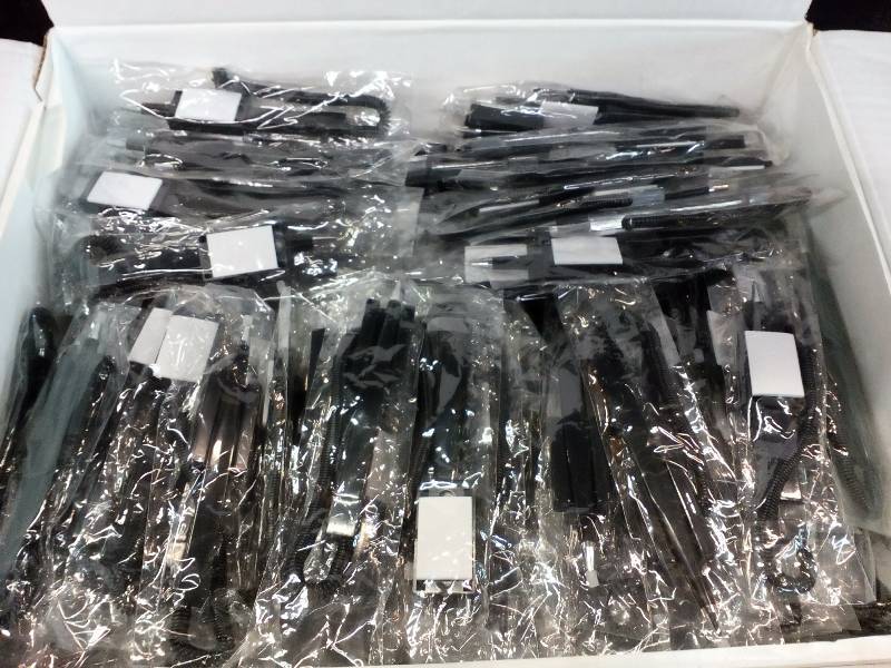 lot 80 image: Counter Top Pens with plastic leash