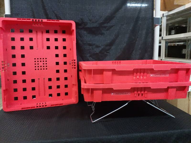 lot 119 image: Scholastic Storage Bins
