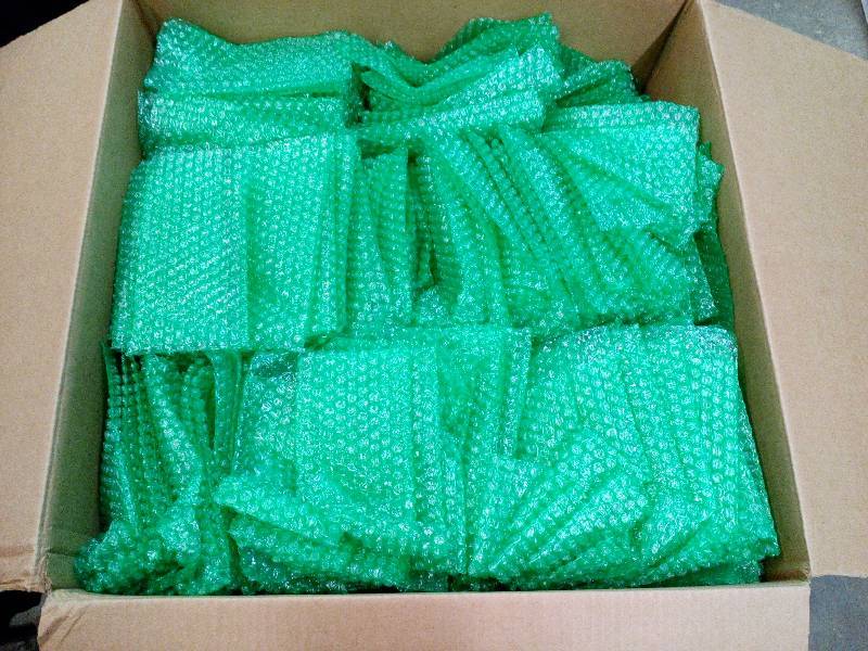 lot 145 image: Packing Shipping Bubble Bags
