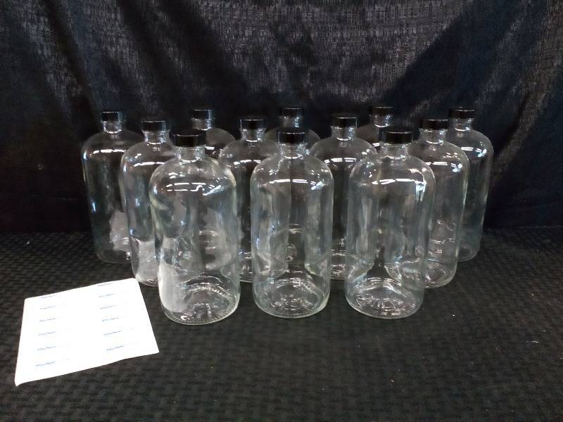 lot 196 image: Fisher Brand Boston Round Glass Bottles