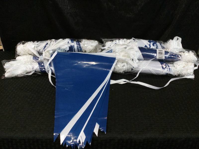 lot 258 image: Pennant String Banners