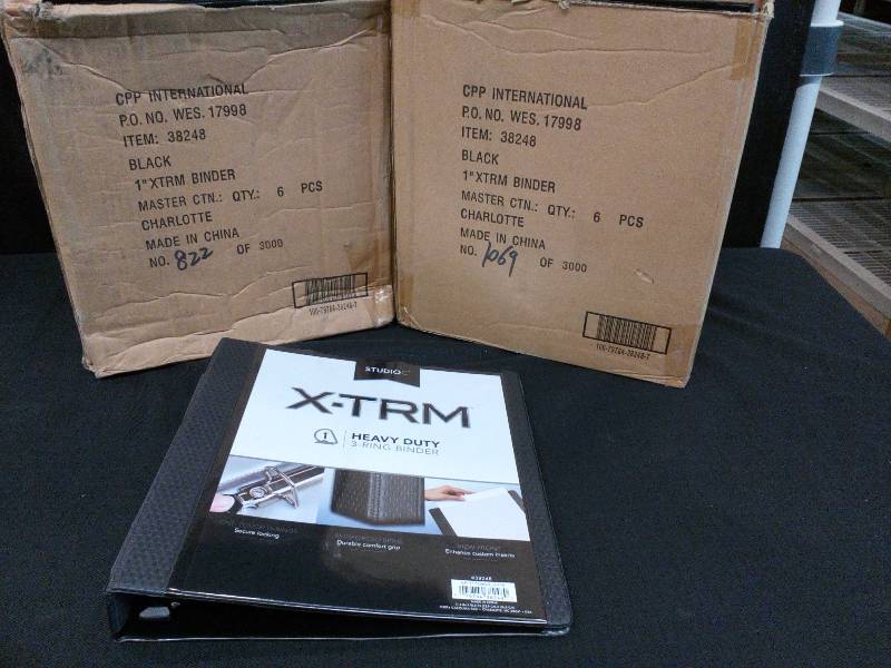 lot 280 image: X-TRM Heavy Duty 3-Ring Binders
