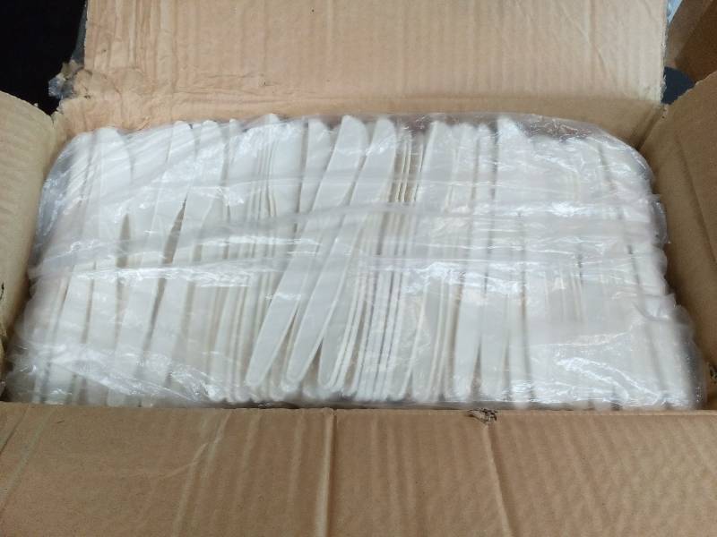 lot 287 image: Environ Earth Friendly Plastic Knives