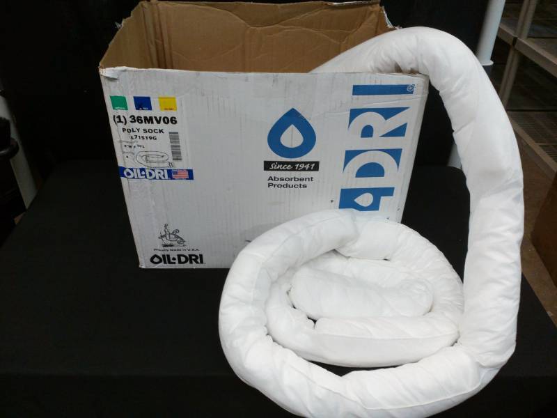 lot 289 image: Oil-Dri Poly Sock