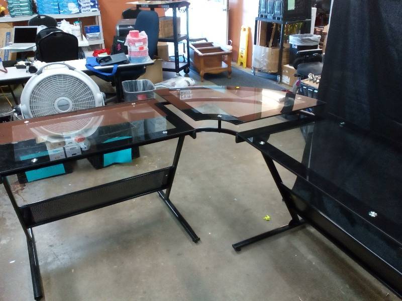 lot 292 image: Glass Sectional Office Desk