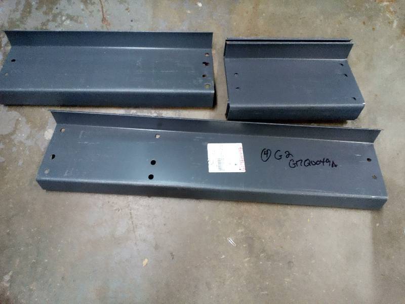 lot 298 image: Steel Z Purlins And Z Girts Structure Steel For Roofing
