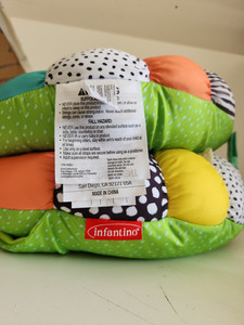 lot 17707 image: Infantino Sit me up Caterpillar