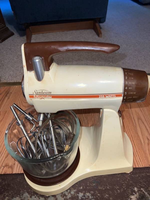 Sold at Auction: Vintage Sunbeam Mixmaster with various attachments