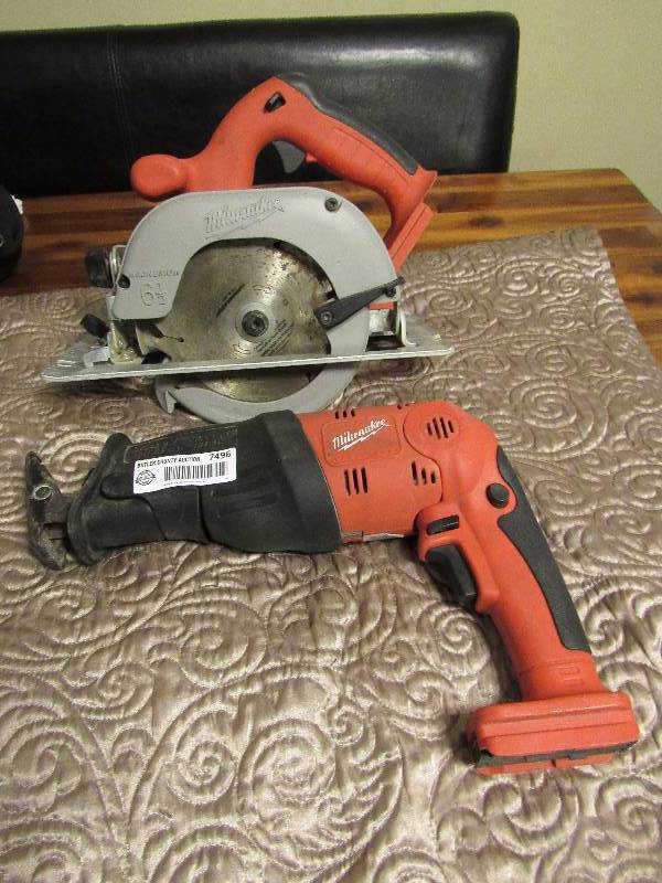 lot 7496 image: Milwaulkee 18v Sawz-ALL & Circular Saw - BOTH WORK GREAT - NOTE TOOLS ONLY. NO BATTERIES.