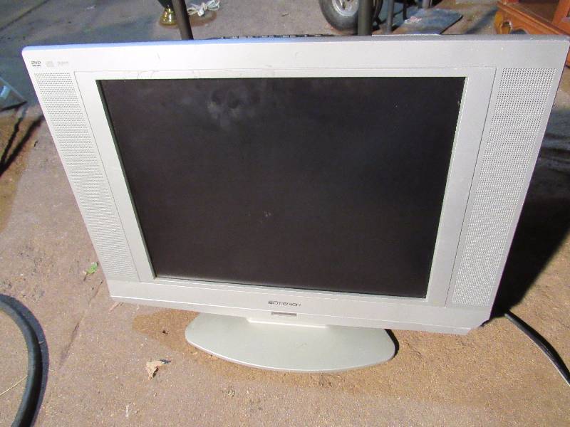 lot 7679 image: Emerson 20 flat panel TV w Built-in DVD - WORKS