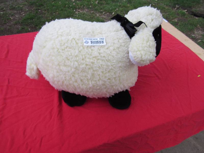 lot 7762 image: Stuffed Sheep