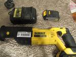 DeWalt 20v Lithium Sawz-ALL with 2 batteries and charger - works great! (One battery does not charge)