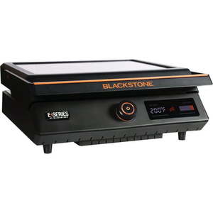 lot 1702 image: Blackstone E-Series 17 Electric Tabletop Griddle with Hood
