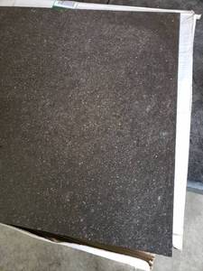 lot 5846 image: 24 x 24 Ceramic Tile, 5 Pieces