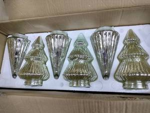 lot 1693 image: 12pc Lit Silver Glass Tree Set