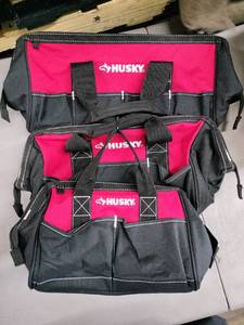 lot 1695 image: Husky 18, 15 And 12 Tool Bag Combo