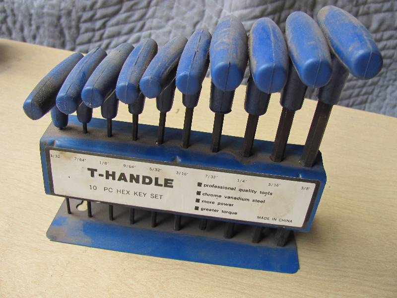 lot 8015 image: T-Handle HEX KEY Set - 10 pieces with stand See description for sizes