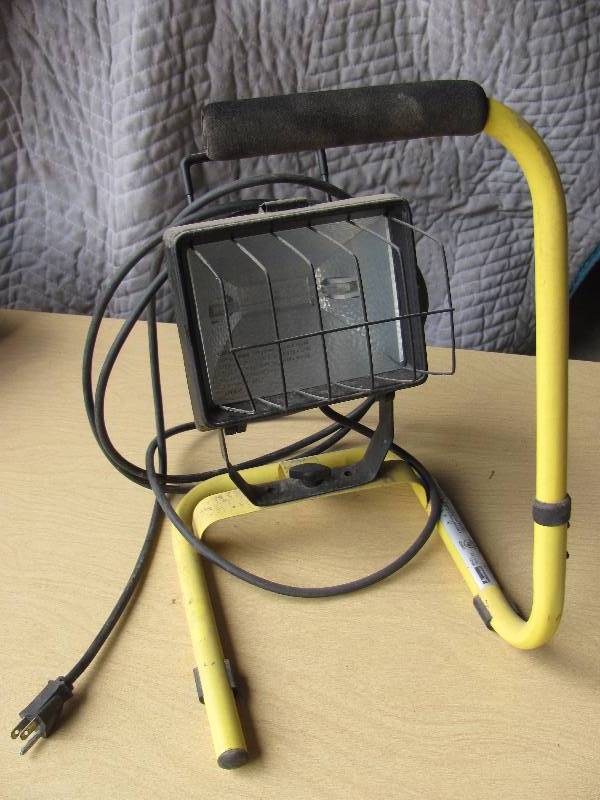 lot 8029 image: Halogen Outdoor Light on Stand - WORKS