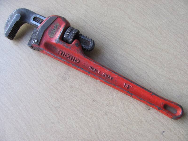 lot 8048 image: RIDGID 14 Pipe Wrench