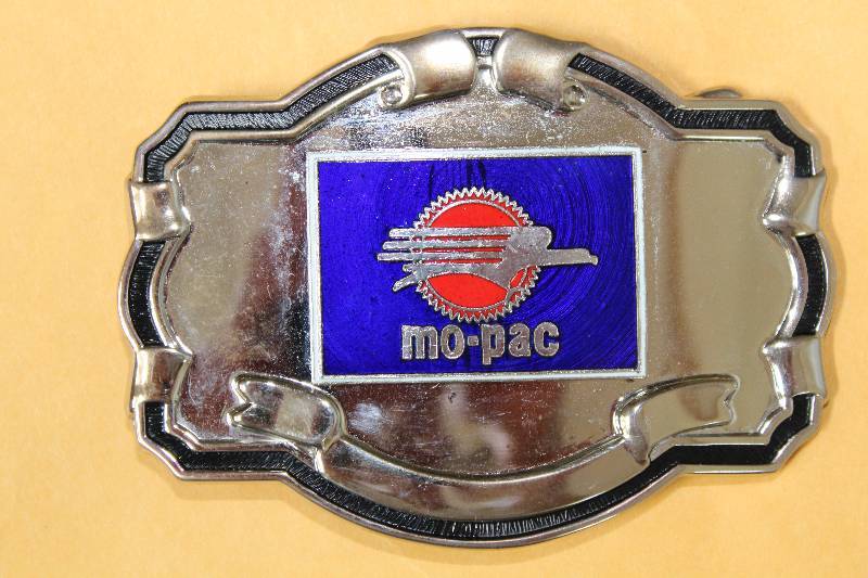lot 8442 image: MO-PAC Belt Buckle - mo-pac - Nice