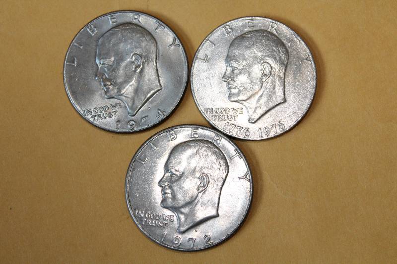 lot 8462 image: Lot of 3 IKE Dollars - President Eisenhower - 1972, 1974 & 1976 Bi-Centennial - COOL