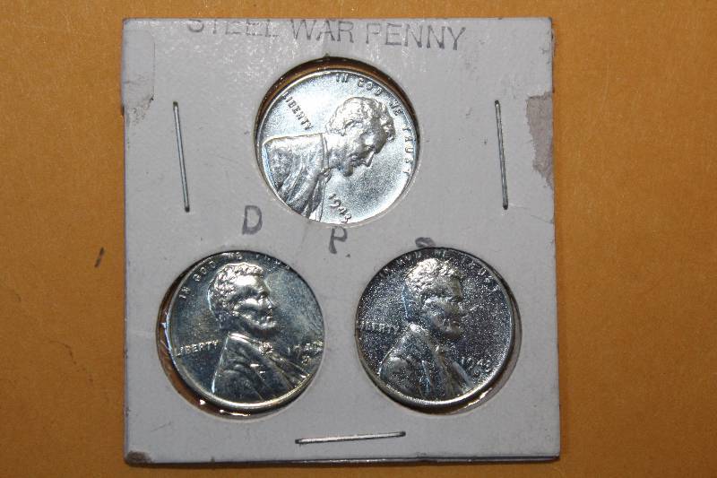 lot 8467 image: Lot of 3 - 1943 Steel War Pennies - One from each mint - Denver, Philadelphia and San Francisco - in sleeve