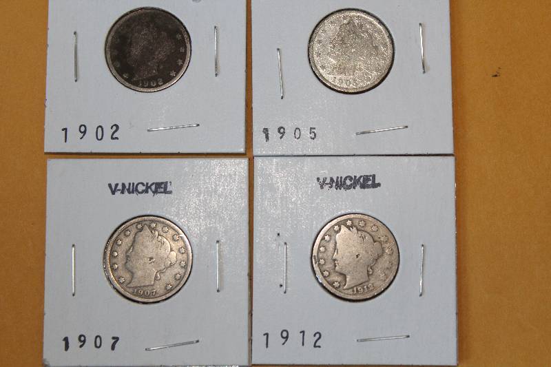 lot 8470 image: Lot of 4 - V Nickels in sleeves V-NICKEL - 1902, 1905, 1907, 1912
