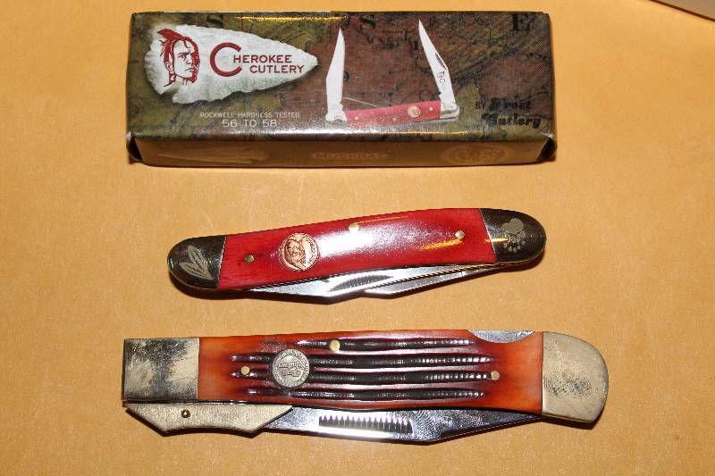 lot 8475 image: Lot of two picket knives - one knife has a box. One is Frost Cutlery