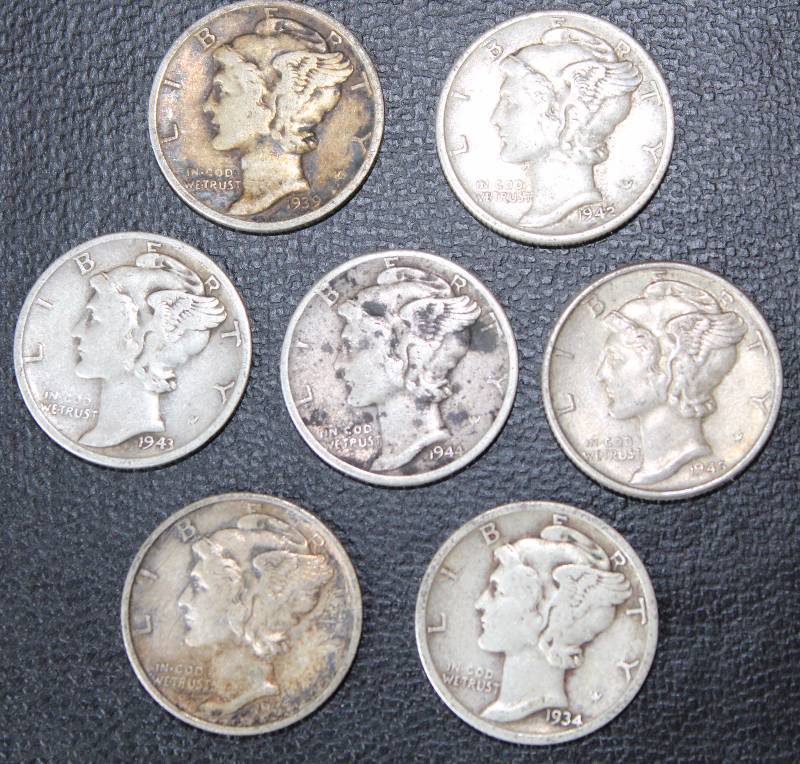 lot 8480 image: Lot of 7 Mercury Dimes - SILVER 1934, 1939, 1941, 1944, 2-1945, 1947
