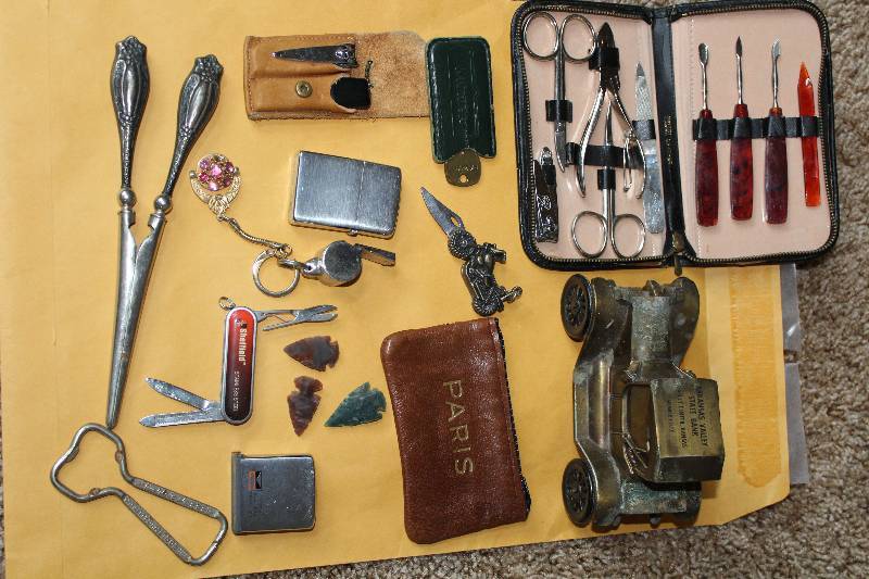 lot 8486 image: Misc. Lot of Flea Market Merchandise - What a find